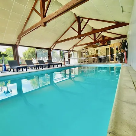 بيت للعطل O'gite Bleu Pour 14 Personnes Huille-Lezigne