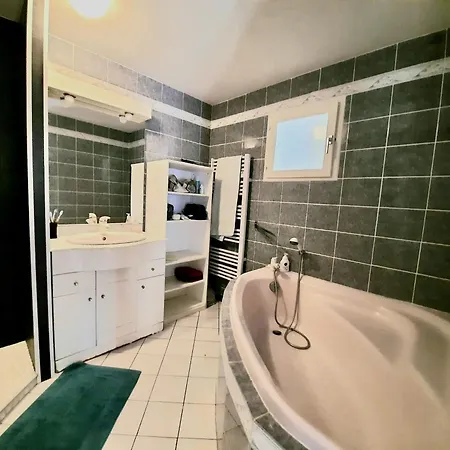 O'gite Bleu Pour 14 Personnes *