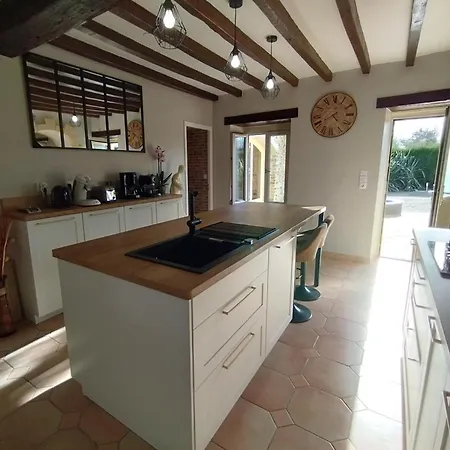 O'gite Bleu Pour 14 Personnes بيت للعطل