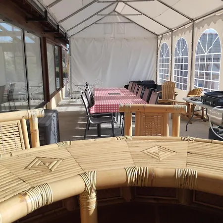 O'gite Bleu Pour 14 Personnes * Huille-Lezigne